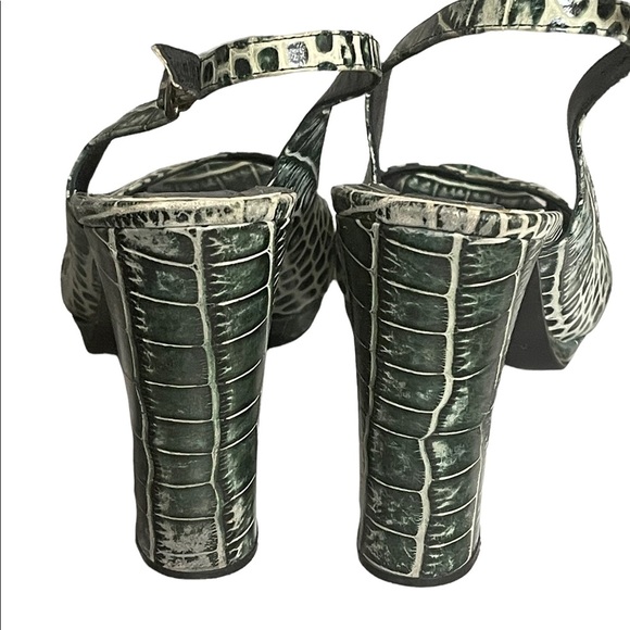 Casadei animal print green/beige heels size 8.5M - Picture 13 of 14